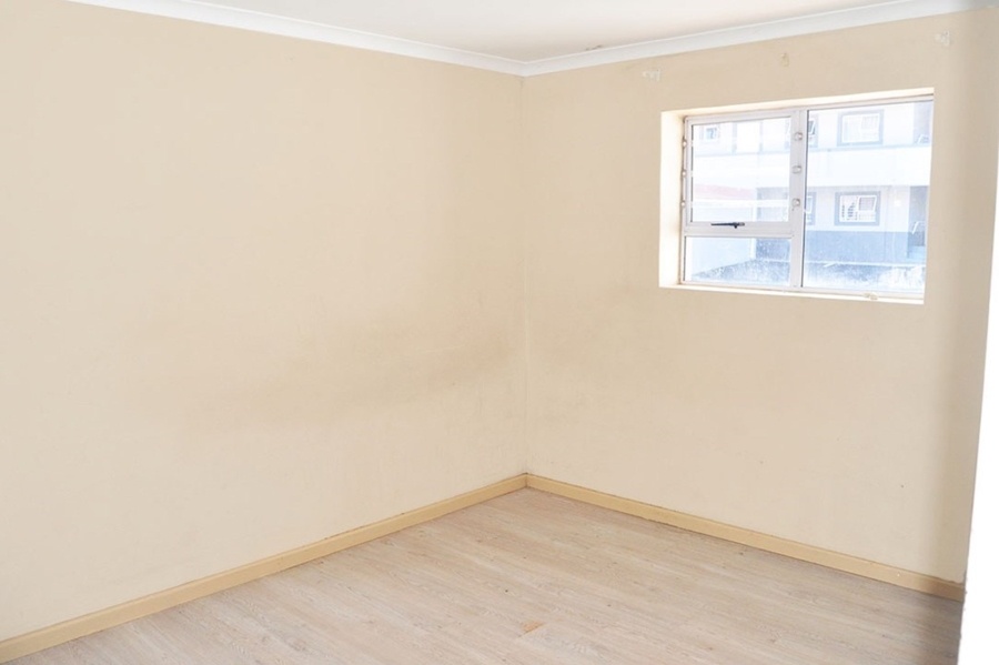 To Let 2 Bedroom Property for Rent in Pinelands Western Cape